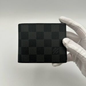 Louis Vuitton Damier Graphite Bi Fold Wallet
